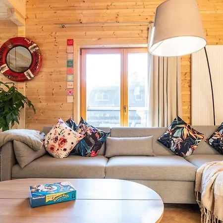 Vila Wellness-chalet Am Badesee Fuer Bis Zu 10 Personen *