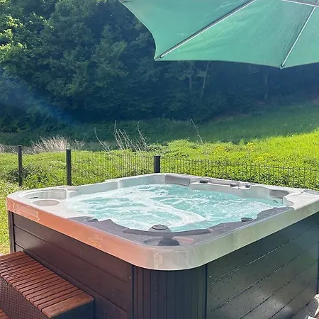 Vila Wellness-chalet Am Badesee Fuer Bis Zu 10 Personen