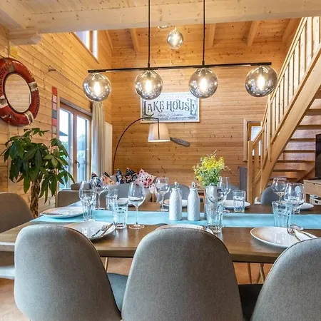 Wellness-chalet Am Badesee Fuer Bis Zu 10 Personen *