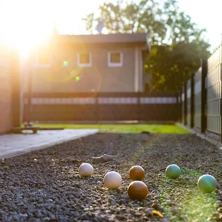 Vila Wellness-chalet Am Badesee Fuer Bis Zu 10 Personen Rieden (Mayen-Koblenz)