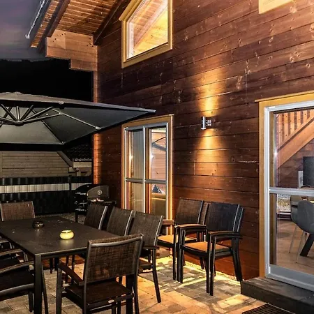 Wellness-chalet Am Badesee Fuer Bis Zu 10 Personen Rieden