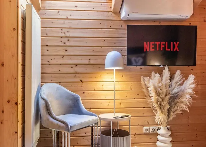 Wellness-chalet Am Badesee Fuer Bis Zu 10 Personen ヴィラ Rieden