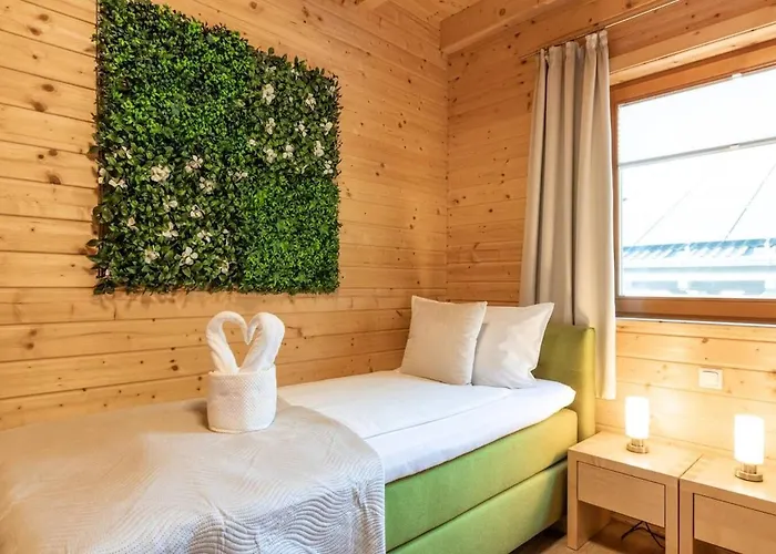 ヴィラ Wellness-chalet Am Badesee Fuer Bis Zu 10 Personen Rieden