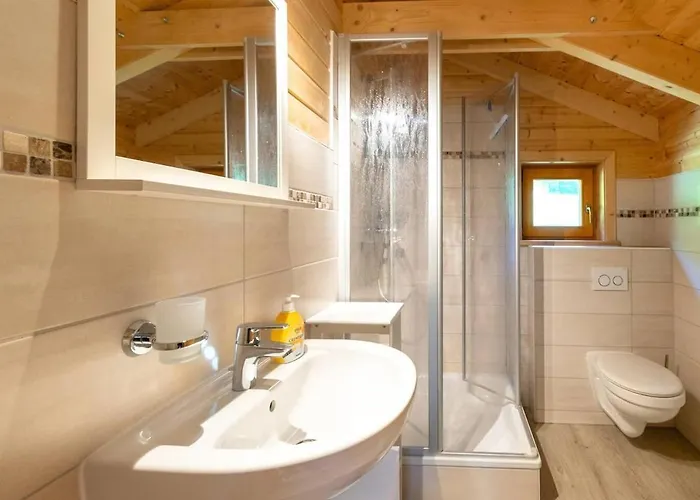Villa Wellness-chalet Am Badesee Für Bis Zu 10 Personen Rieden (Mayen-Koblenz)