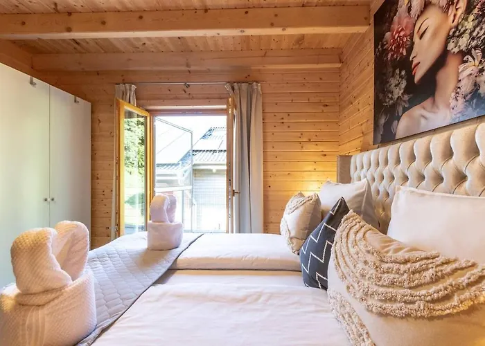 ヴィラ Wellness-chalet Am Badesee Fuer Bis Zu 10 Personen *