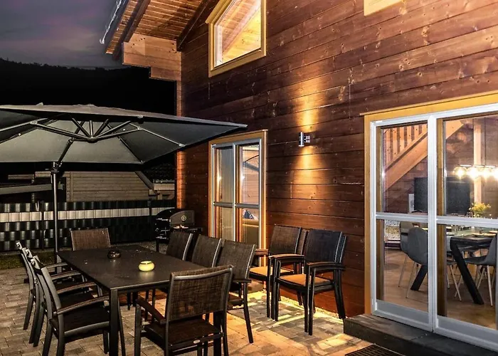 Wellness-chalet Am Badesee Fuer Bis Zu 10 Personen Rieden